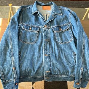 Taylor Stitch Long Haul denim trucker jacket. Sz 44(XL)
